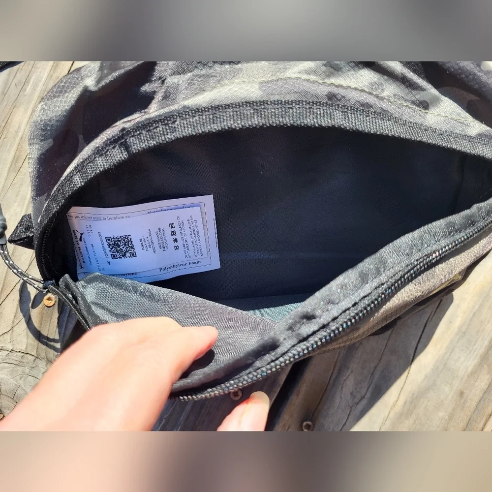 Puma Green and Black Unisex Camoflauge Belt Bag Modern Style - Picture 3 of 3